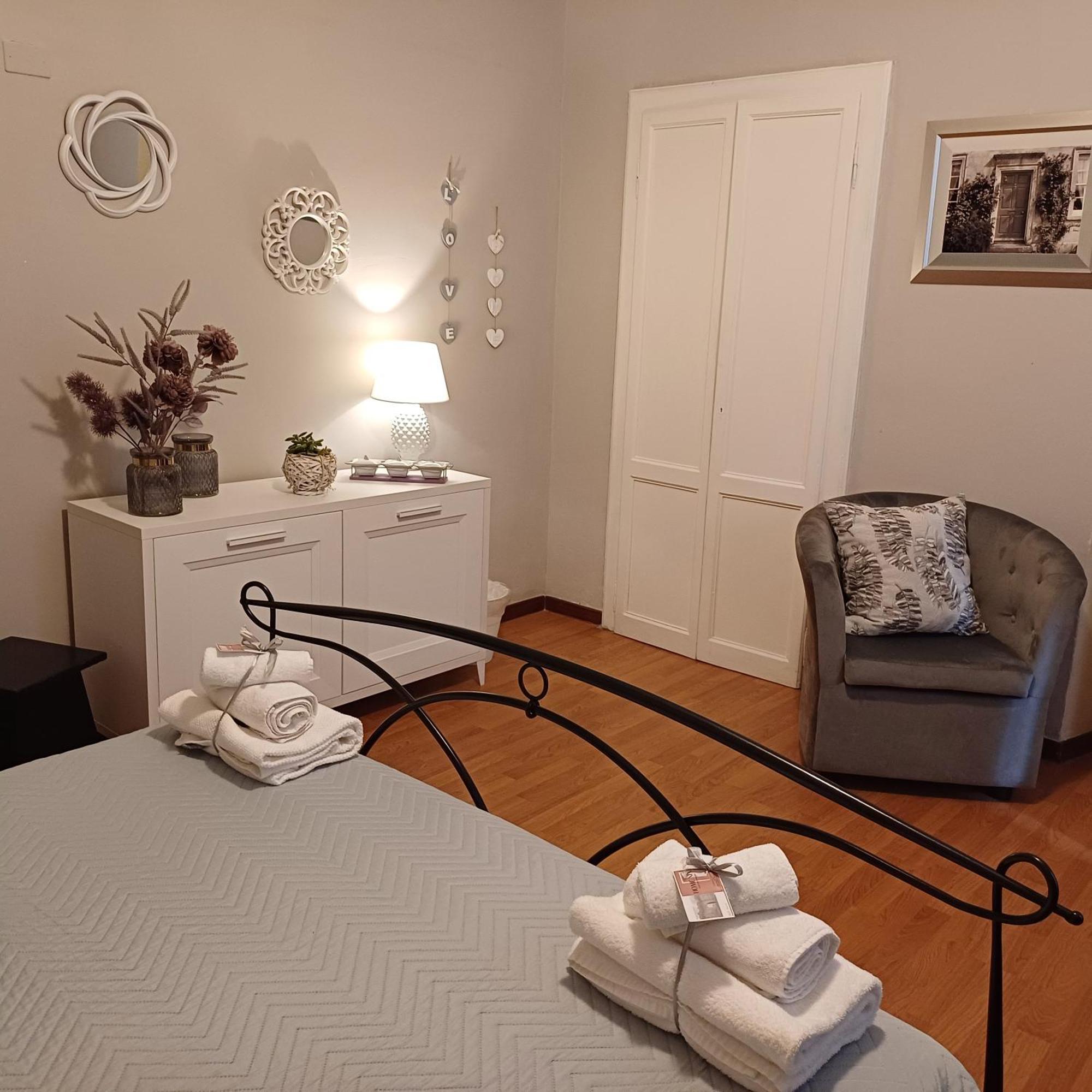 B&B Home XIX Narni Quarto foto